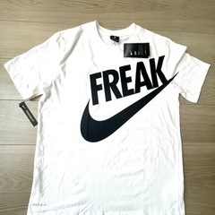 新品未使用品 NIKE Tシャツ Lサイズ
