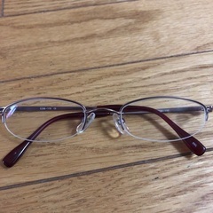 女性用　めがね　Zoffのケース付きの画像