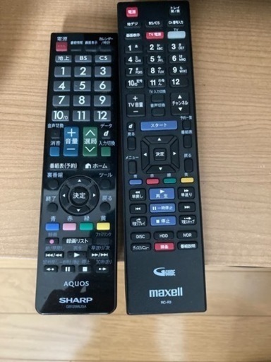 テレビ(32型)、テレビ台、レコーダー