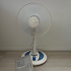 『問い合わせあり。お話中』扇風機　リモコン付き　30センチ　説明書あり