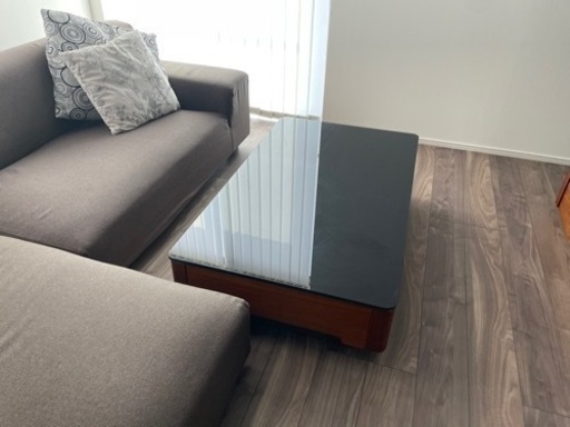 アルモニアローテーブル