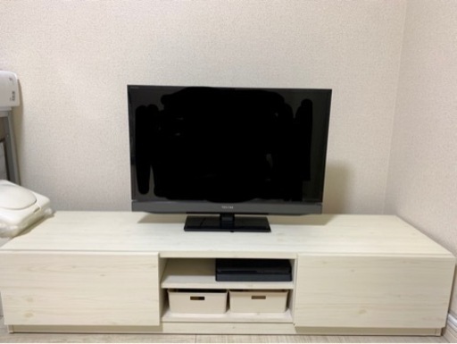 テレビ台　白　収納付き【幅150cm】