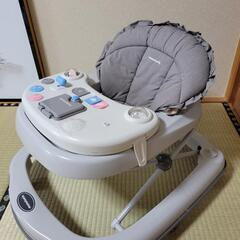 【取り引き中】ベビー歩行器