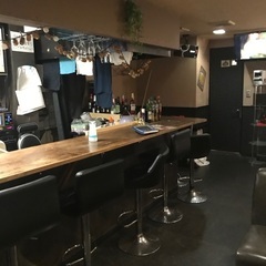  JR野田駅前🌟カラオケBARスタッフ募集！！ネイルOK❣️ホールスタッフ募集の画像