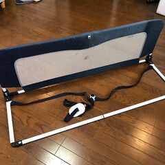カトージ KATOKI　ポータブルベッドガードの画像