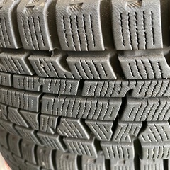155/65R13 ホイル付きスタッドレスタイヤ　の画像