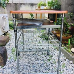 パソコンラックの画像