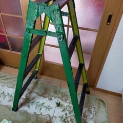 脚立　はしご