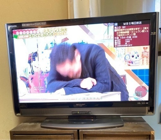AQUOS テレビ　2011年製