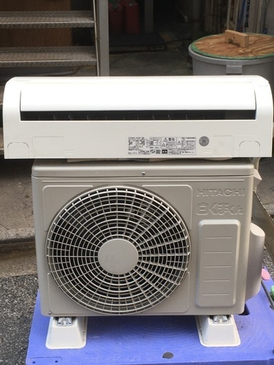 日立　 ルームエアコン　RAS-A22F　2018年製 　冷房能力：2.2kW