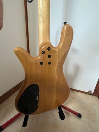 エレキベース Spector