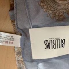◇シルクのスカーフ　新品のお品です。の画像