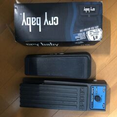 CRYBABYとYAMAHAのFV100セットで譲ります。