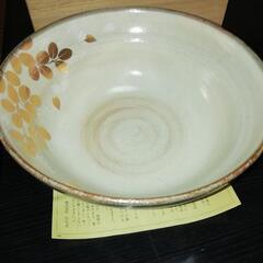 盛鉢　たち吉　金彩草花