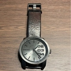 ディーゼル　時計　電池切れ　バンド片方なしの画像