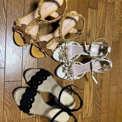 お値下げしました☆サンダル2足＋おまけ(白) ジルスチュアートなど