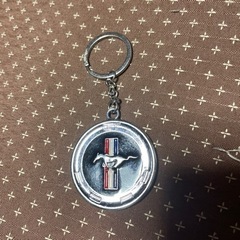 マスタングのキーホルダー