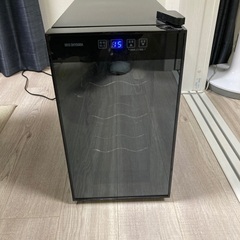 アイリスオーヤマ　ワインセラー