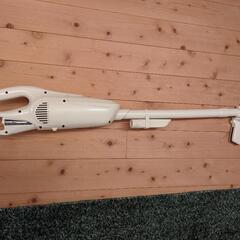 マキタ コードレス掃除機 10.8ｖ バッテリー無しの画像