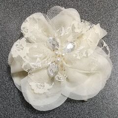 axes femme　レースボレロ(ブローチ付き、Mサイズ)の画像