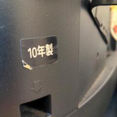 【値下げ】４０型テレビとスピーカー付きテレビ台の画像