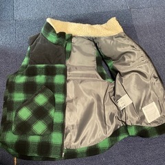 ユニクロダウンベスト130中古の画像