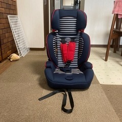 1歳から使えるチャイルドシートです