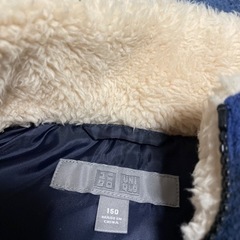ユニクロ150ダウンベスト中古の画像