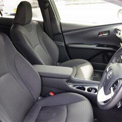 【自社ローン】大人気50プリウス　パール　オンライン商談審査契約OKの画像