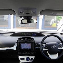 【自社ローン】大人気50プリウス　パール　オンライン商談審査契約OK