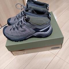 新品未使用！ 28.0cm KEEN ハイキングシューズ