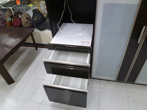 ミドルレンジボード 幅120×奥行50×高さ100.5cm ブラウン×ホワイト ニトリ エナメル調 食器棚 キッチンボード 苫小牧西店