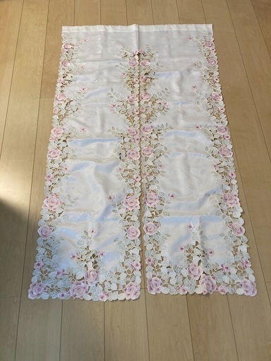 薔薇刺繍レースのれん