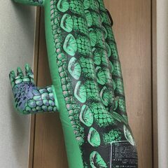 ワニの浮輪の画像