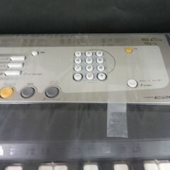 YAMAHA ヤマハ 電子キーボード「ポータートーン」PSR-S550 2009年製の画像