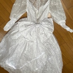 ウエディングドレスの画像
