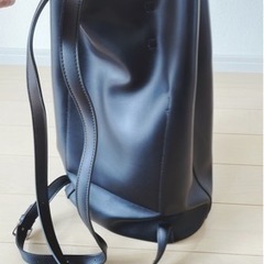 レザーリュック2000円で売りますの画像