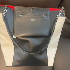 FIORELLI イギリス製ショルダーバッグ(受付1月末まで)