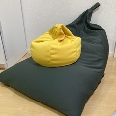 ビーズクッション　大+小
