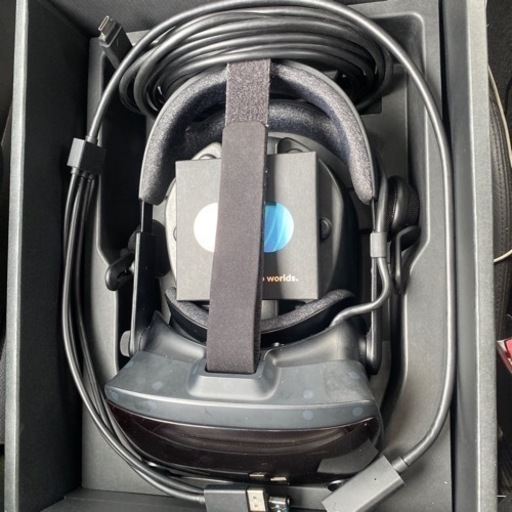 Valve index ヘッドセット一式 ベースステーション2.0(2個)