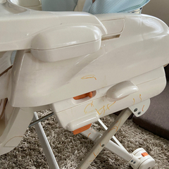 コンビ　ハイローチェアの画像