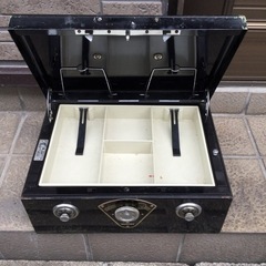 【取引中】昭和50年代のアンティーク金庫の画像