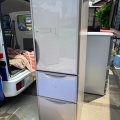 お薦め品‼️日立ガラストップ3ドア冷蔵庫 315L真空チルド 自動製氷 2017年