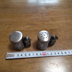 【6月25日まで】塩コショウ入れ