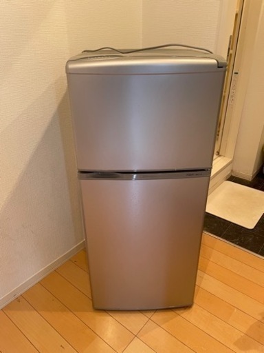 アクア　冷凍冷蔵庫　AQR-111e（S）