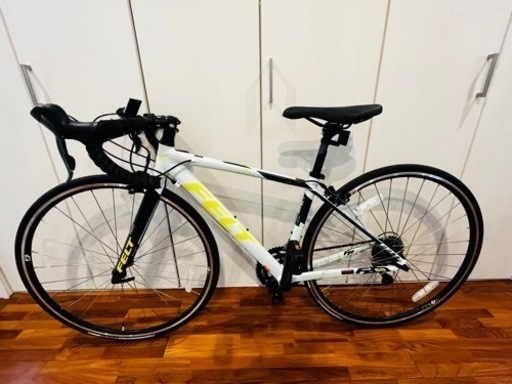 ロードバイク　FELT(フェルト)