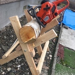 お庭や土地の不要な原木切ります！