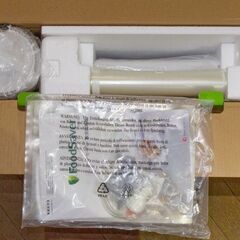 新品未使用 FoodSaver フードセーバー V2040 おまけに28cm専用ロール2本付き 真空パックの画像