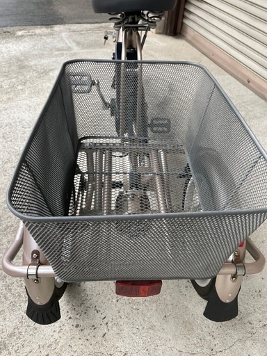 エンドウ商事　電動三輪車　RAKUKKARU