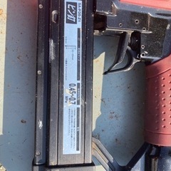 エアピン釘打ち機の画像